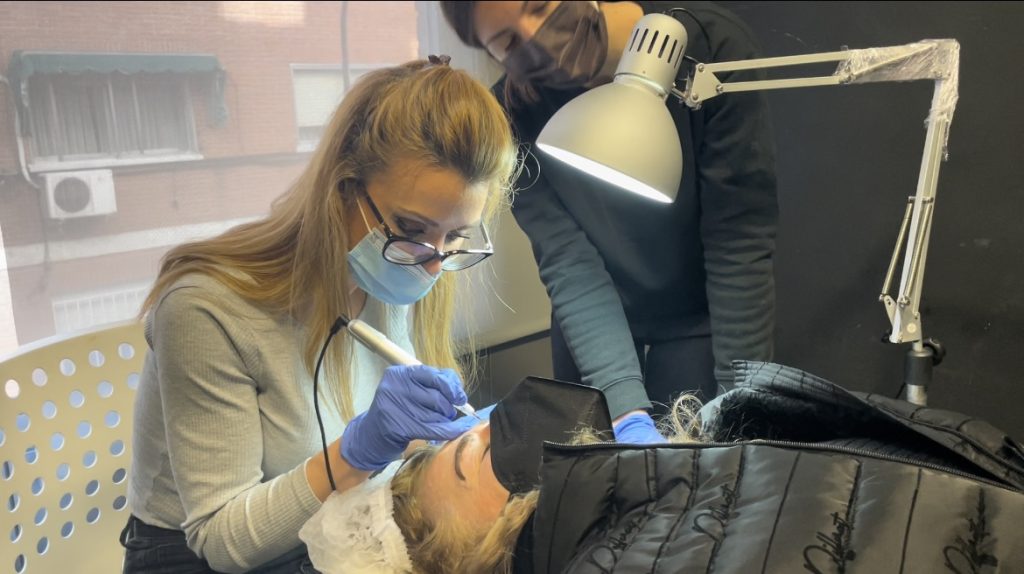 Micropigmentacion y microblading