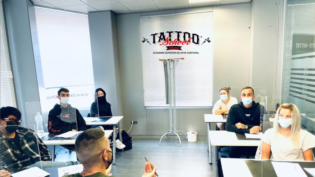 Tatuadores profesionales
