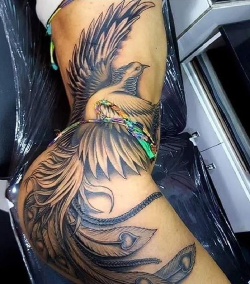 Tatuajes de resiliencia: el ave fénix