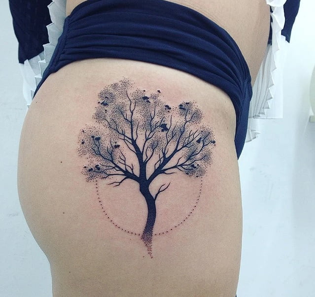 Tatuaje de un árbol de la vida