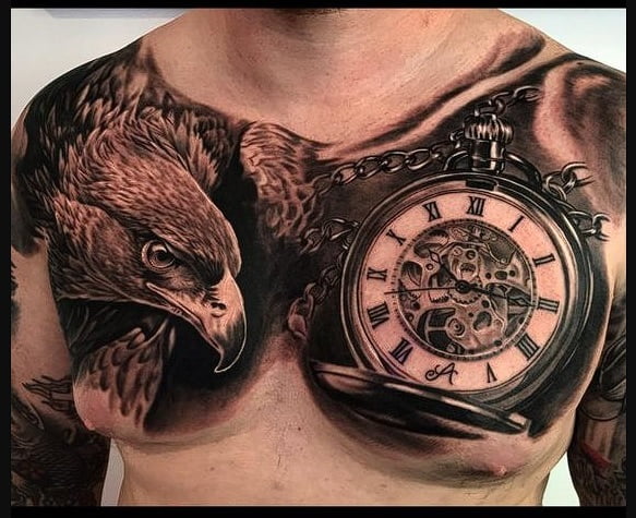 Tatuajes en pecho de hombres