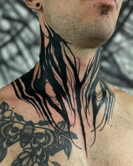 Tatuajes en el cuello