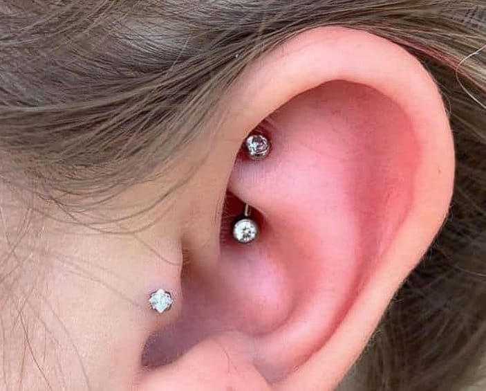 Tipos de Piercing en la oreja: El Rook