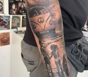 Tatuaje realista realizado por una alumna durante la práctica supervisada en el estudio de Tattoo School Madrid